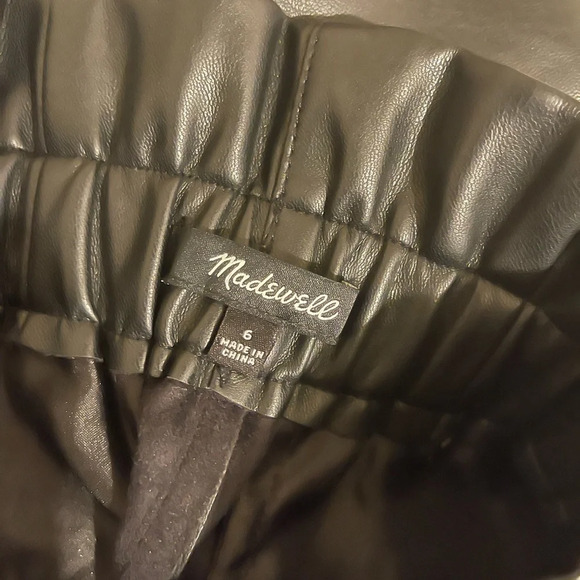 Madewell Vegan leather pull on paperbag pants - Picture 6 of 6